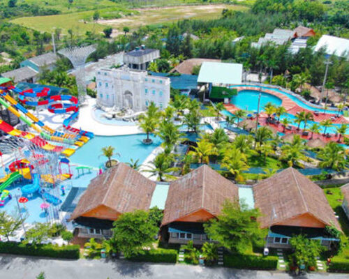 Cong Vien Ho Khoang 12 000m2 Tai Eco Bangkok Villas Binh Chau Co Gi 4
